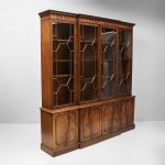 1521 8109 DISPLAY CABINET